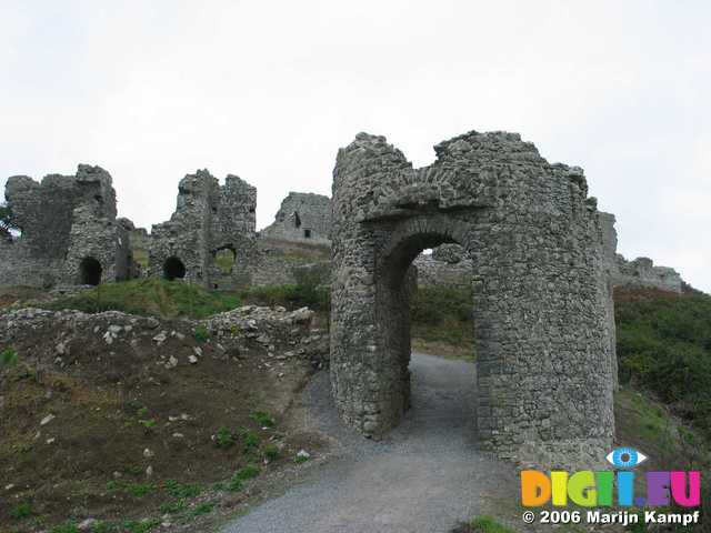 19026 Rock of Dunamase gate house